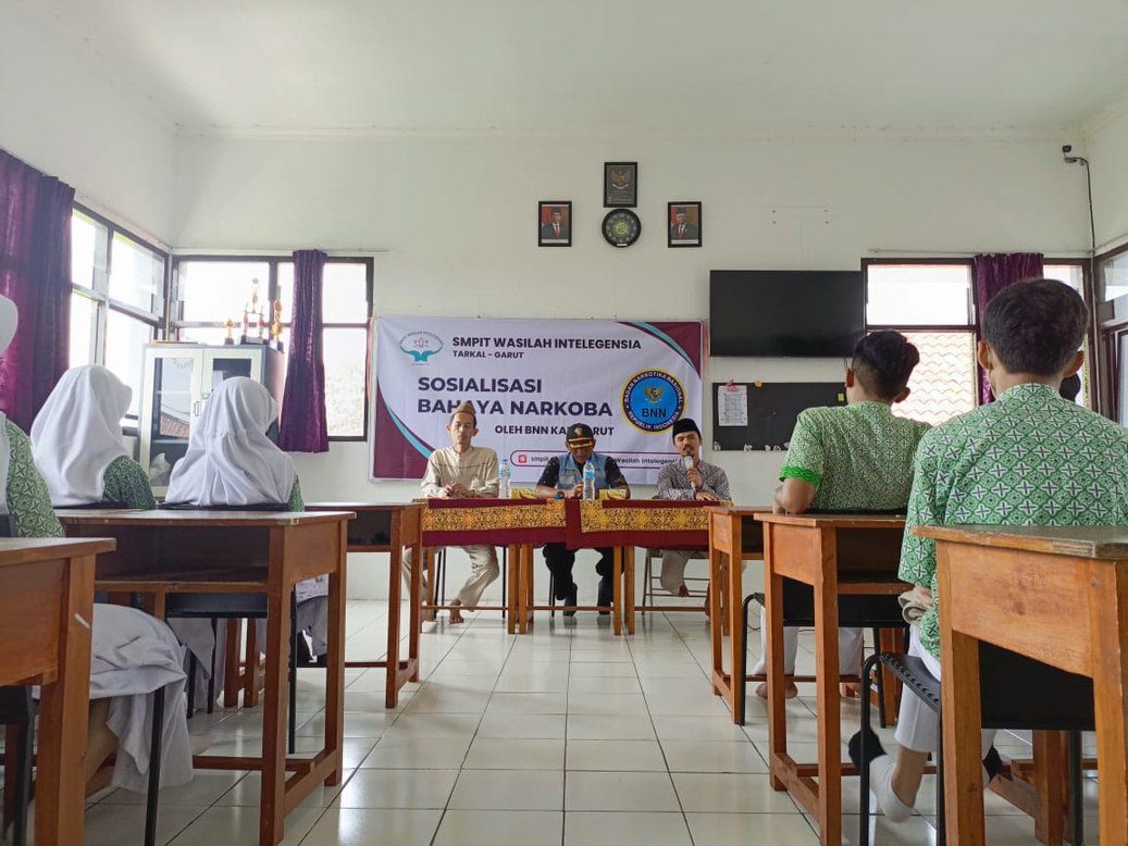 Sosialisasi bahaya narkoba dalam dokumentasi sekolah.