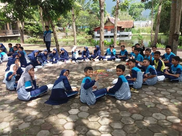 Dokumentasi kegiatan kesehatan sekolah.
