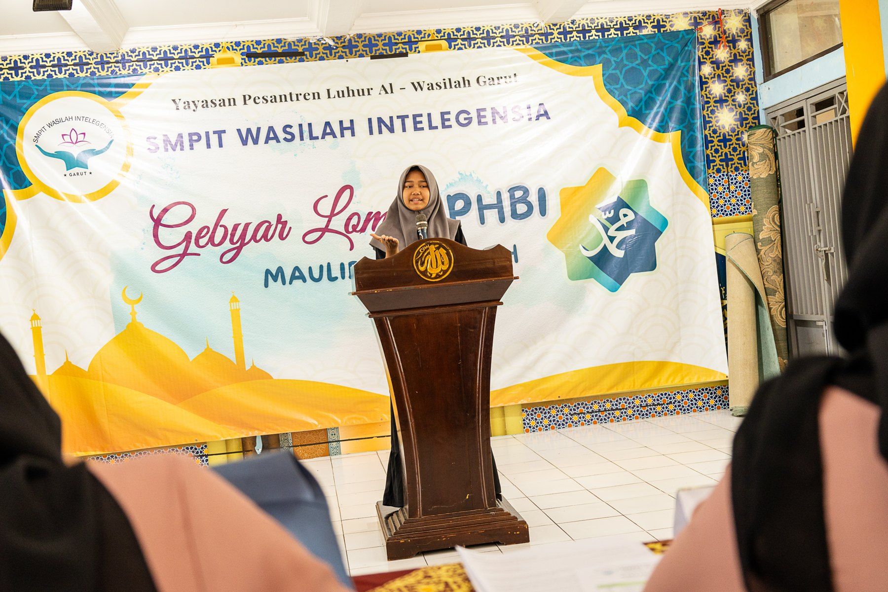 Peserta menyampaikan pidato pada Gebyar Lomba PHBI.